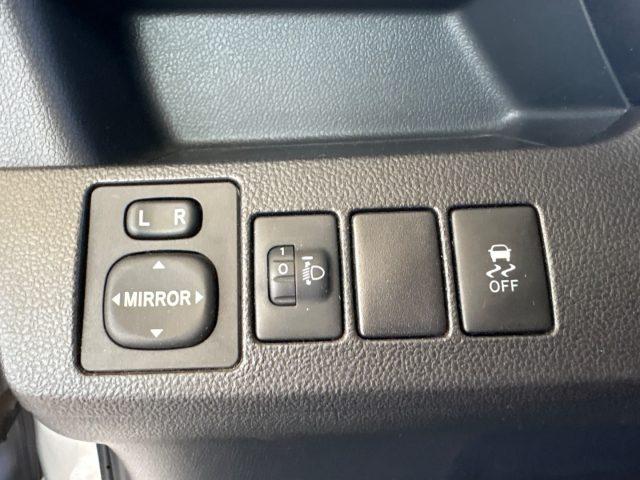 TOYOTA Verso-S 1.3 CVT Style AUTOMATICA NAVIGATORE E RETROCAMERA