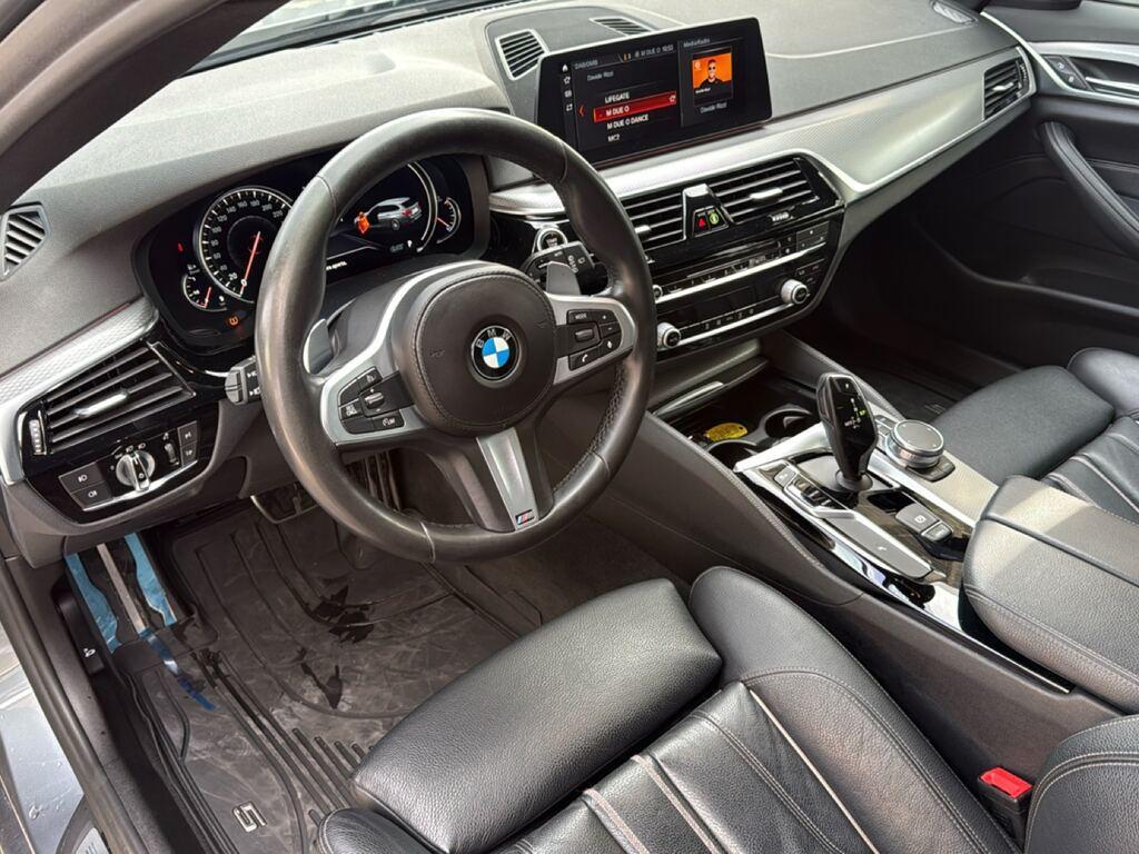 BMW Serie 5 Touring 520 d Msport Steptronic