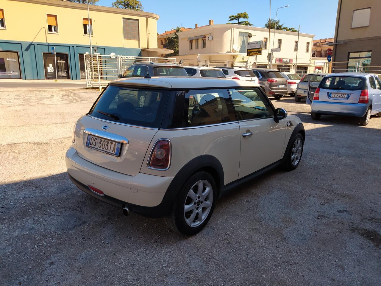 Mini 1.4 16V One Neopatentati