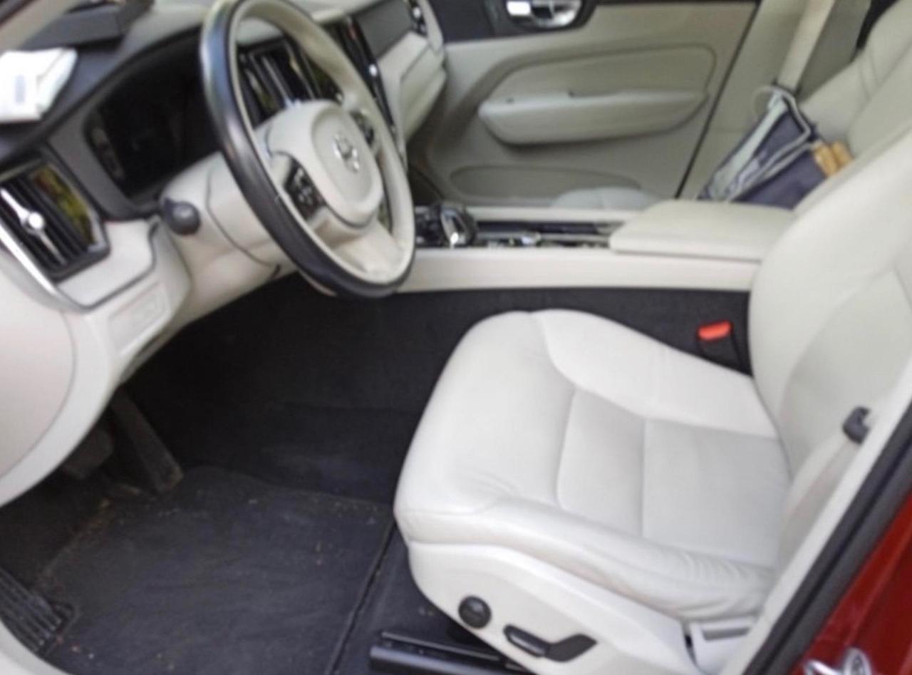 Volvo XC 60 XC60 T6 Recharge Plug-in Hybrid AWD INSCRIPTION EXP