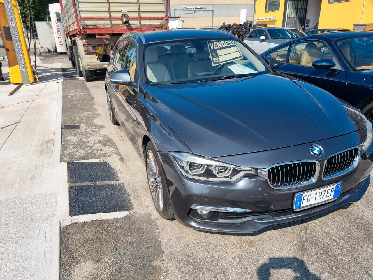 Bmw 318 320d Luxury