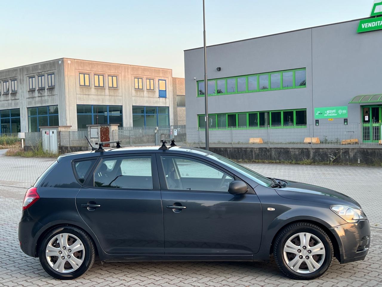 Kia Ceed cee'd 1.4 90CV 5p. EX