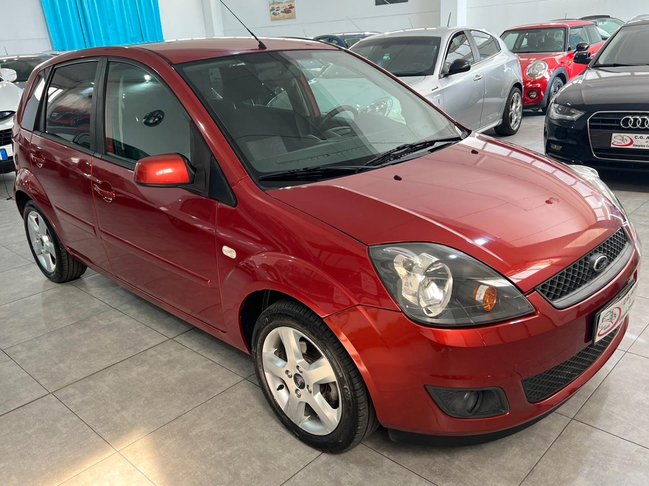 Ford Fiesta 1.4 68 CV - Ghia - 2008