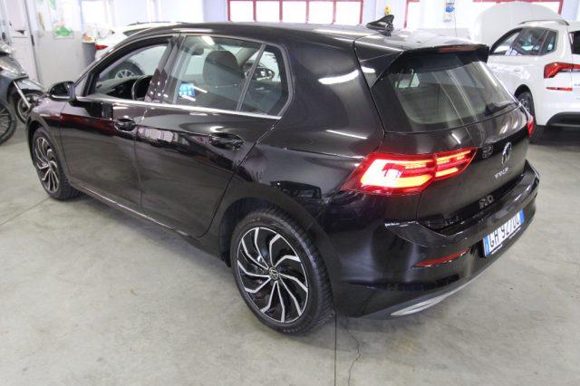 VOLKSWAGEN Golf 1.5 TGI DSG Style 130 CV