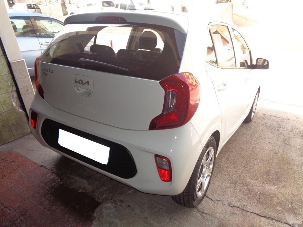 Kia Picanto 1.0 67CV 5 porte (Finanziabile)