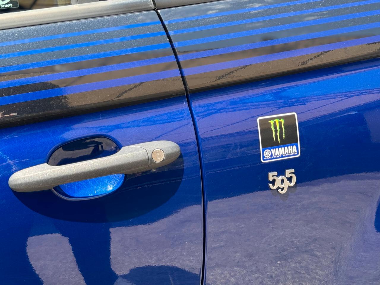 Abarth 595 1.4 Turbo T-Jet 165 CV Monster Energy Yamaha