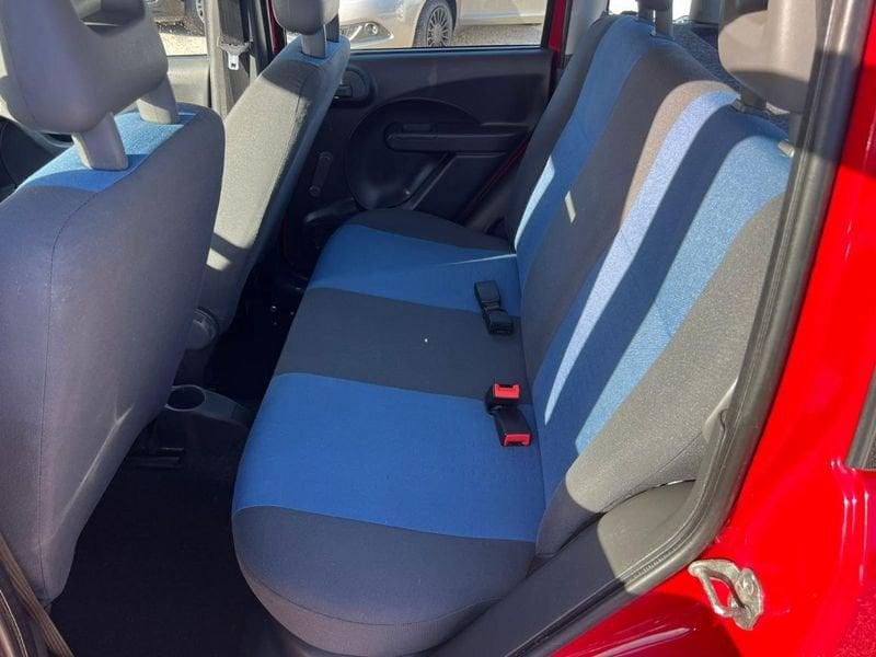 FIAT Panda Panda 1.2 Dynamic Euro 5 LEGGI