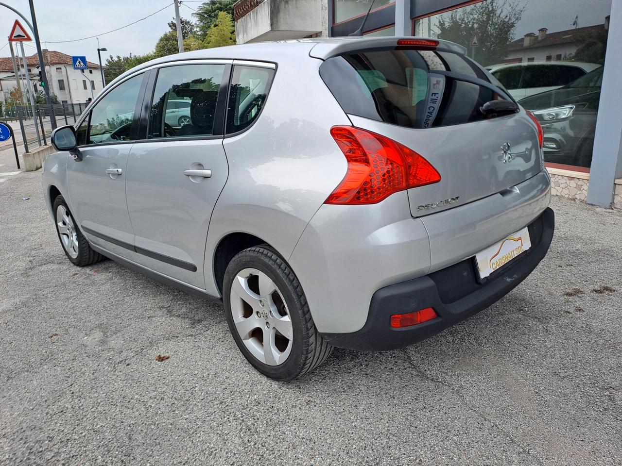 Peugeot 3008 1.6 HDi 115CV Active