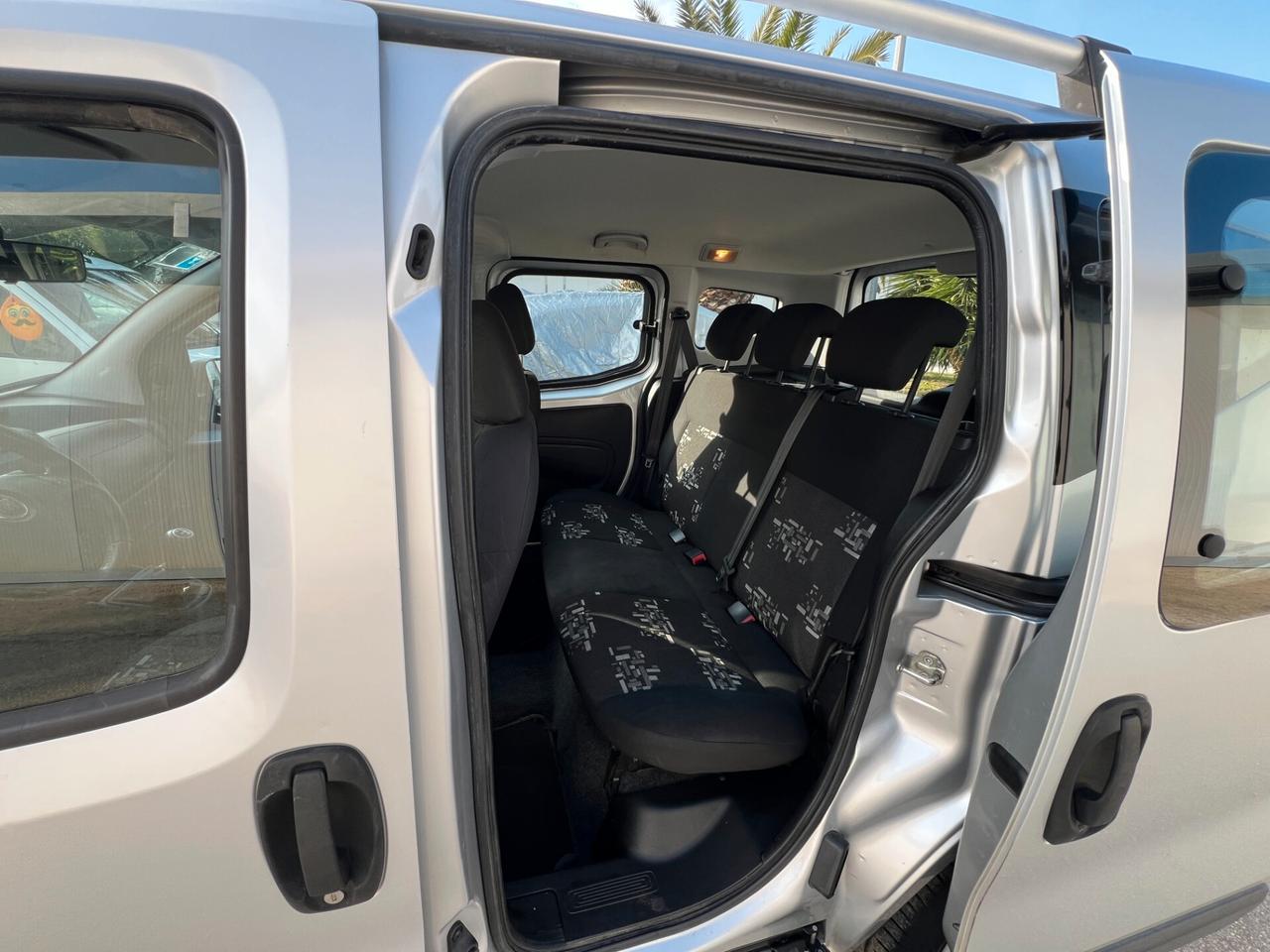 Fiat Qubo 1.3 MJT 75 CV Trekking