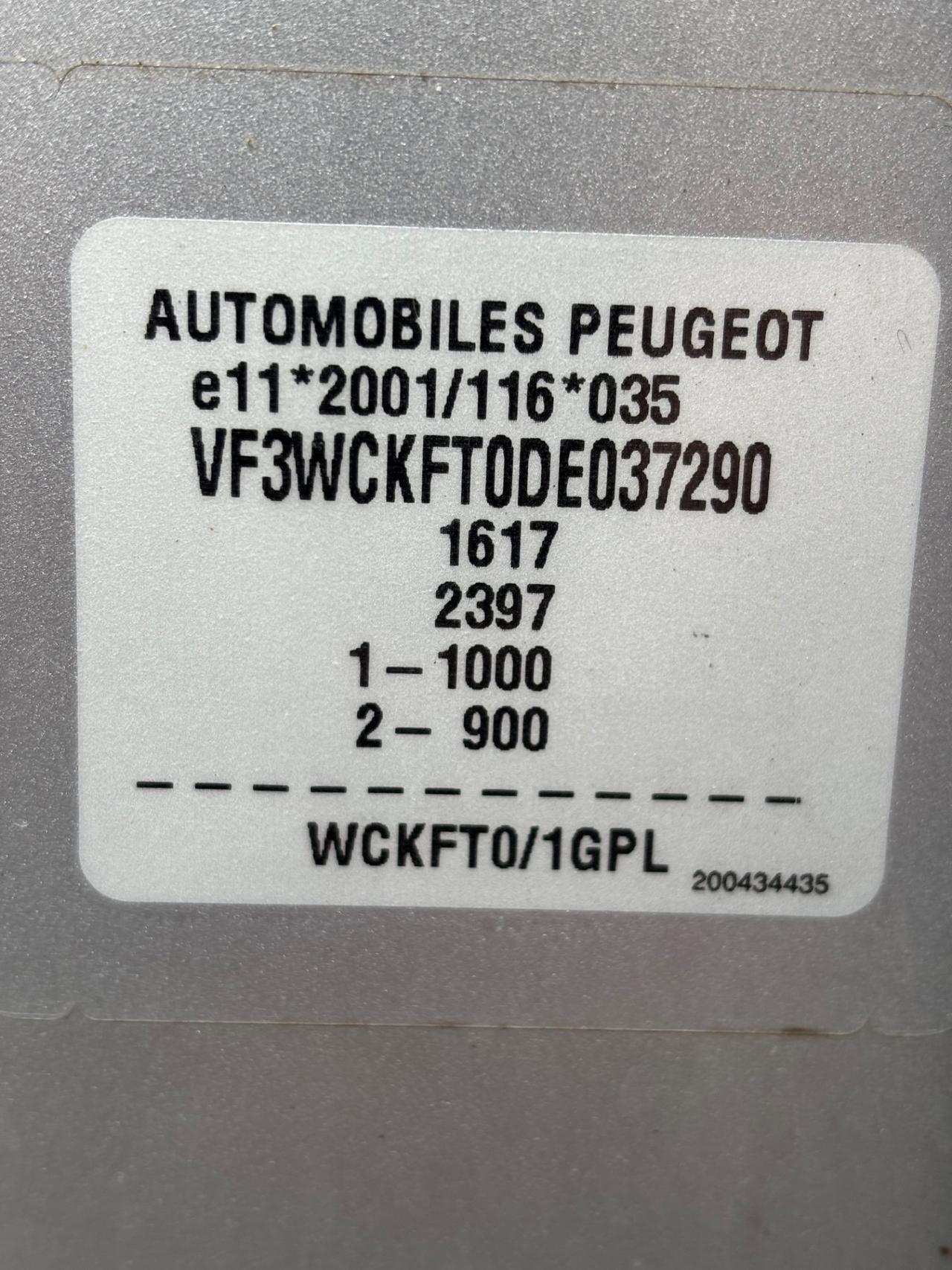 Peugeot 207 Plus 1.4 8V 75CV 5p. ECO GPL