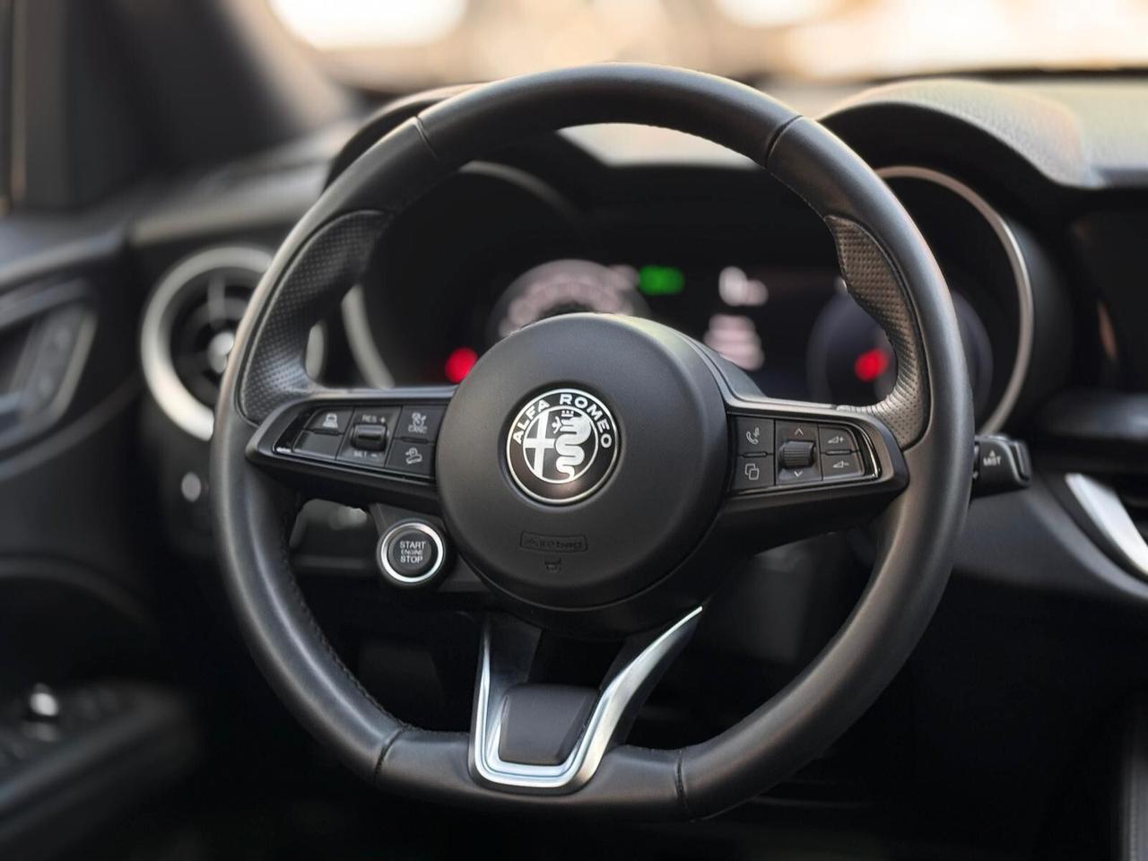 Alfa Romeo Stelvio 2.2 Turbodiesel 160 CV AT8 RWD Super