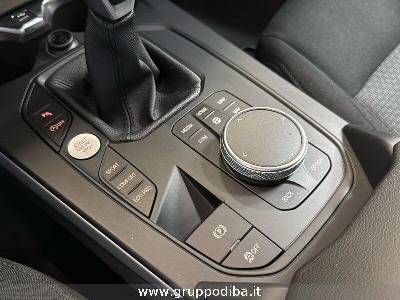 BMW Serie 1 F40 Diesel 116d Business Advantage
