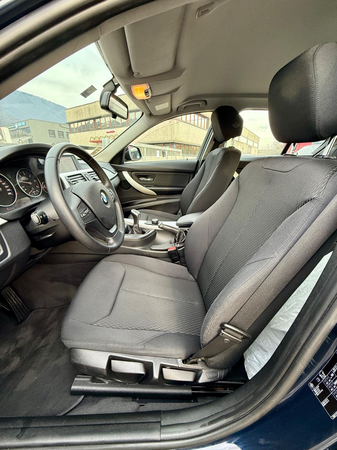 Bmw 320d 184CV 2013 F30 BERLINA MANUALE