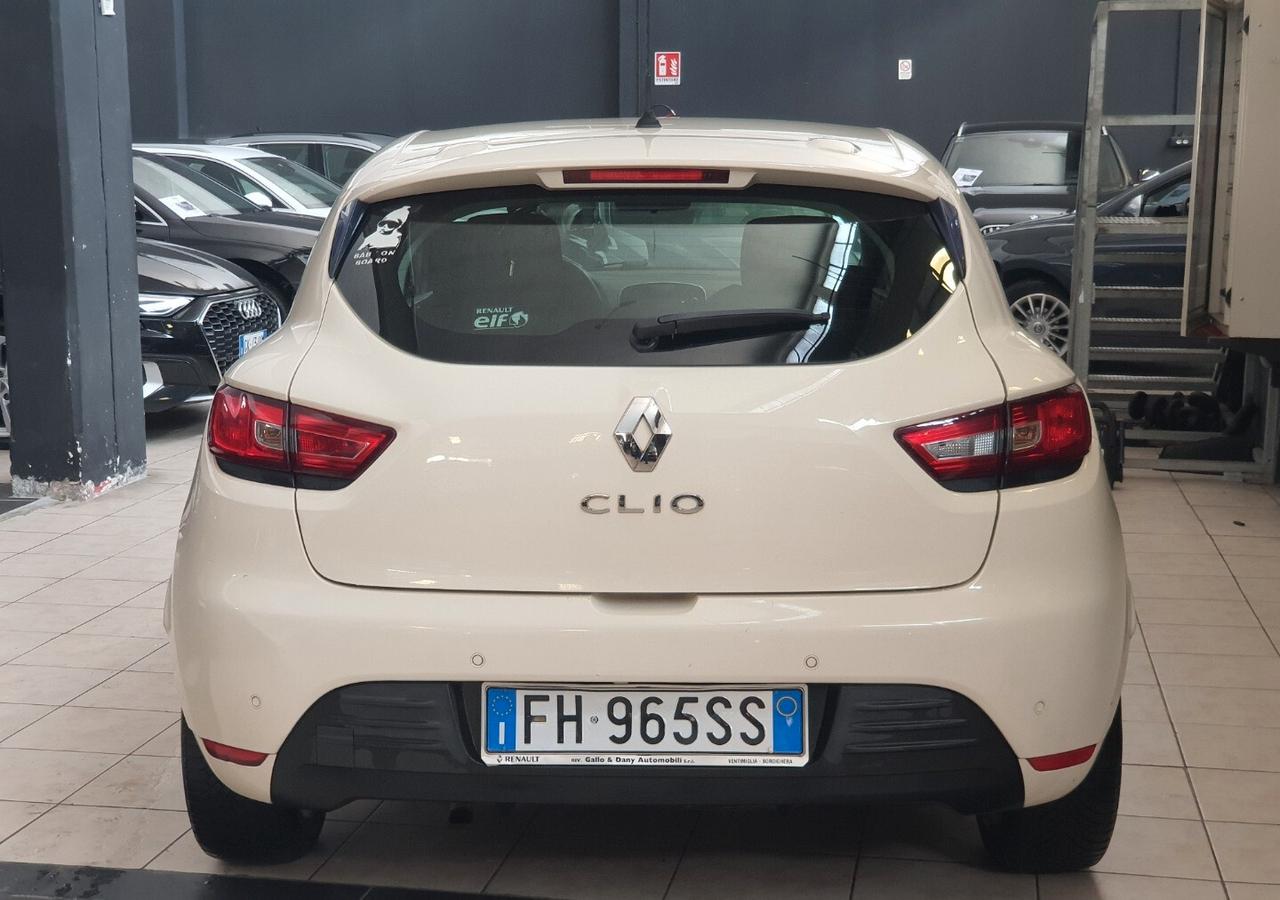 RENAULT Clio Intens 1.200 16v 75cv 5porte
