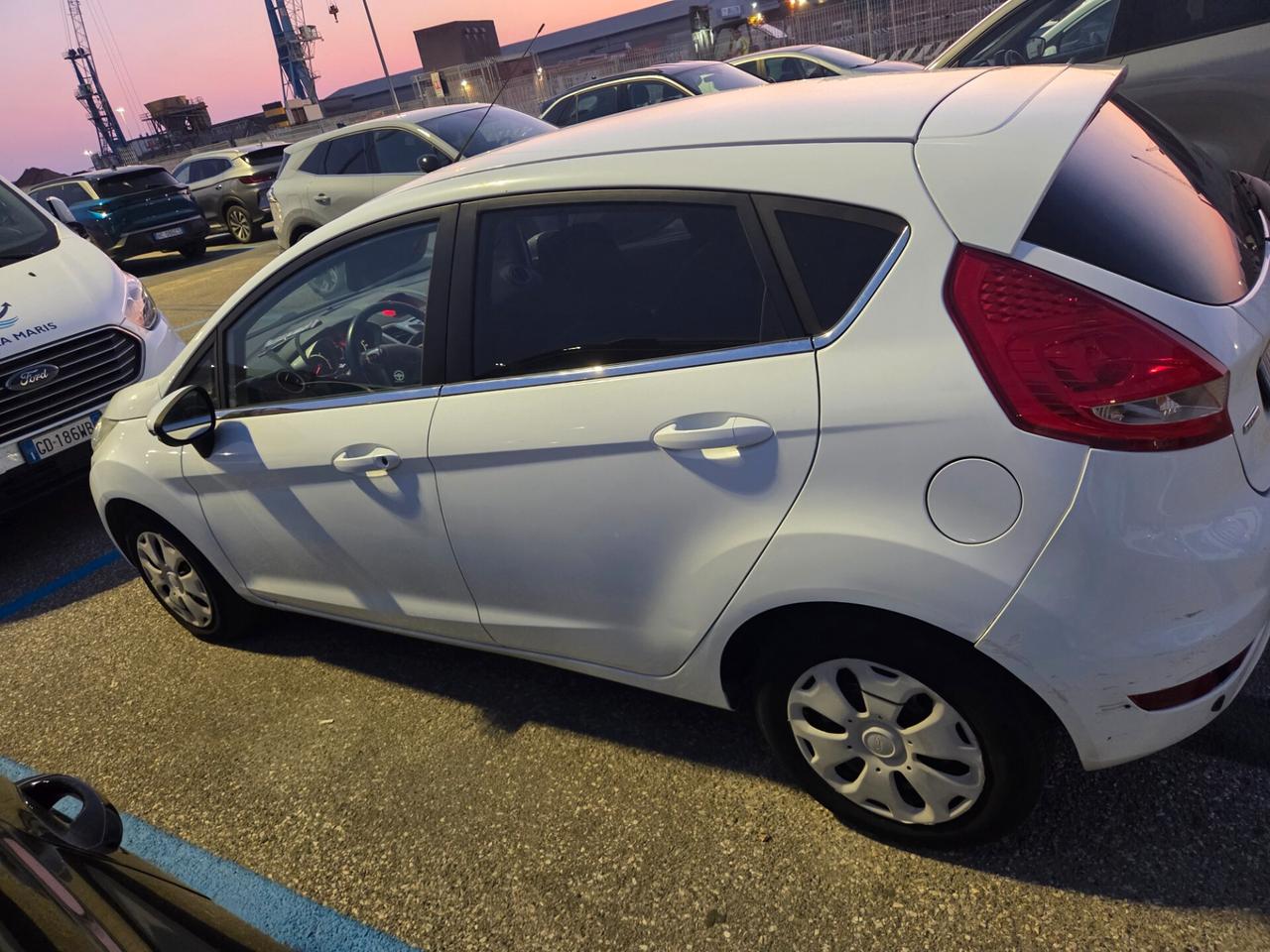 Ford Fiesta 1.4 TDCi 70CV 5 porte Titanium 2012