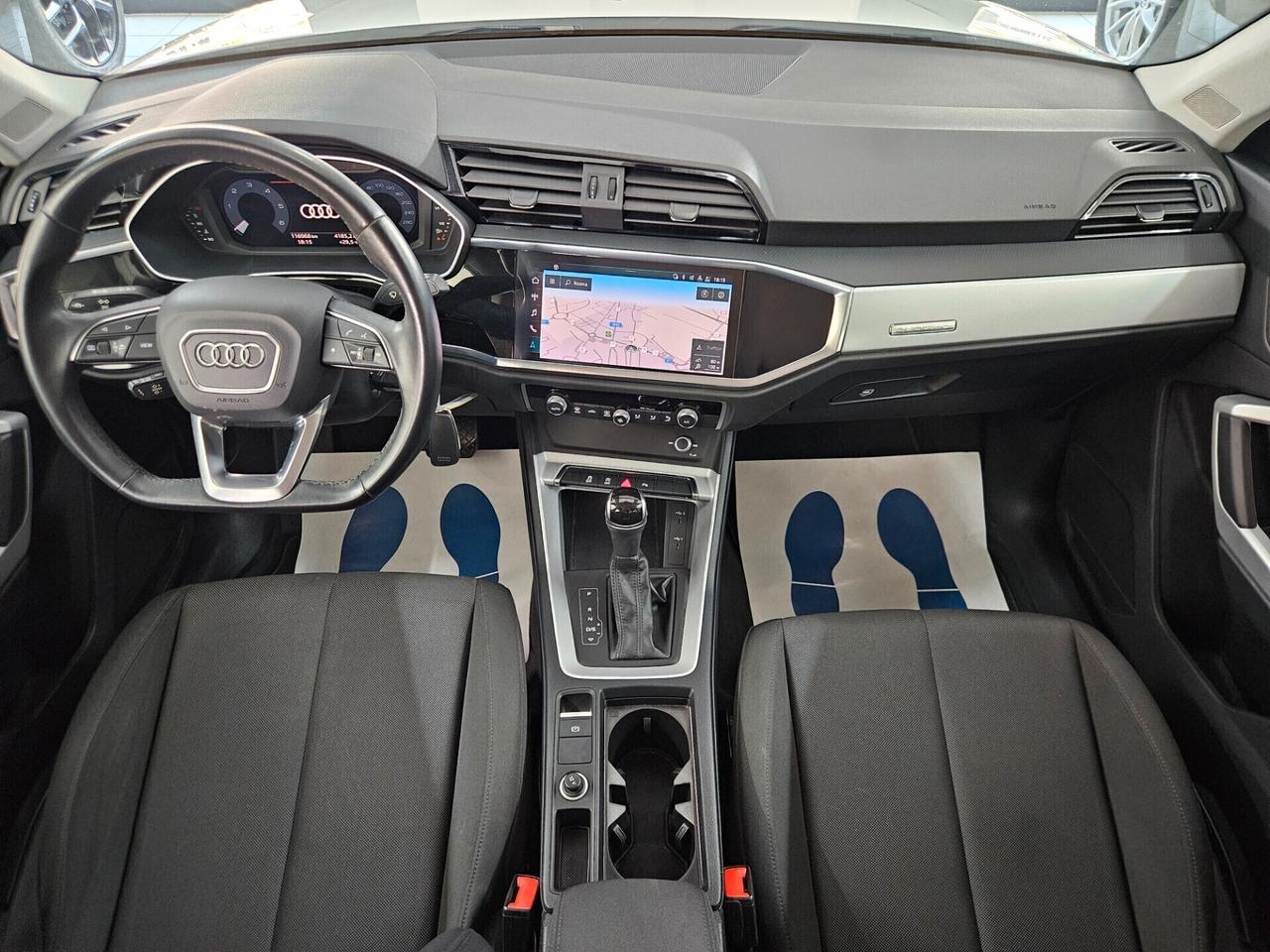 Audi Q3 35 2.0 tdi Business quattro s-tronic