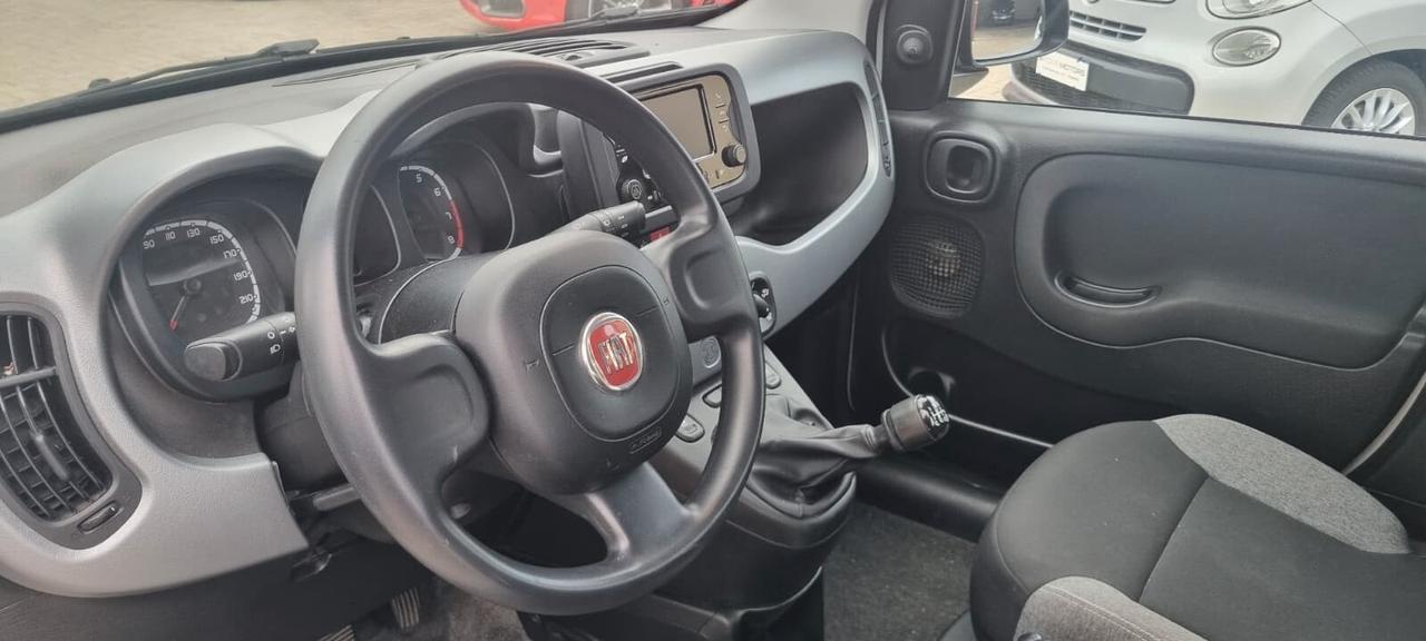 Fiat Panda 1.0 FireFly S&S Hybrid Red