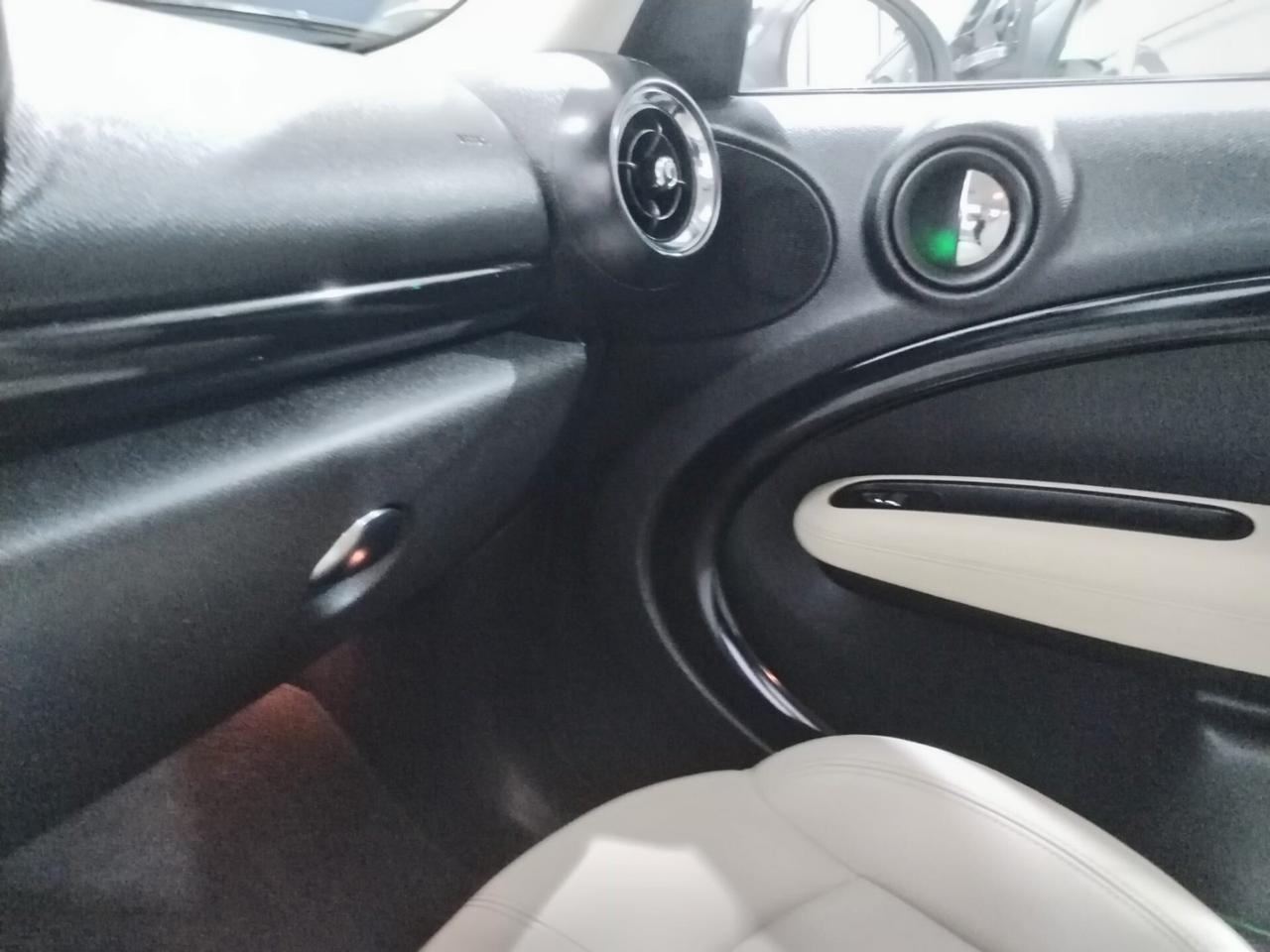 Mini Cooper SD Countryman 2.0