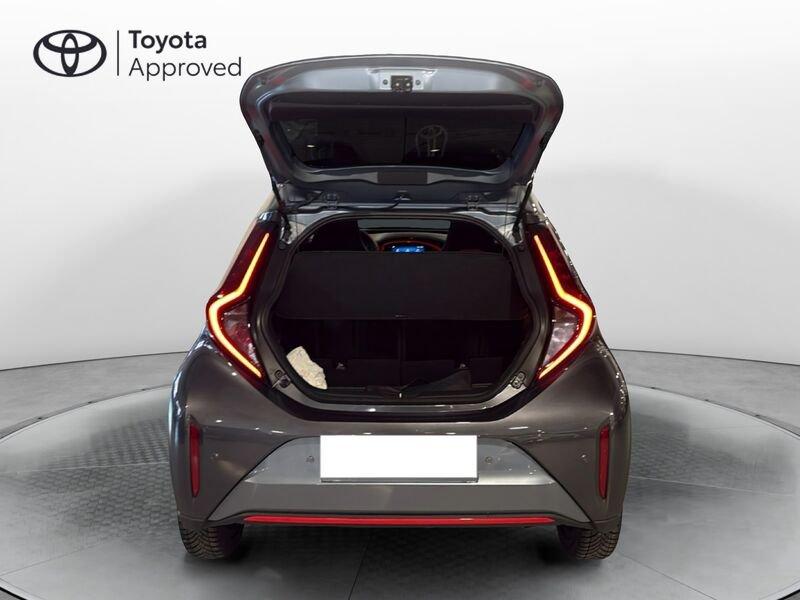 Toyota Aygo X Aygo X 1.0 VVT-i 72 CV 5p. Undercover