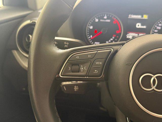 AUDI Q2 35 TDI quattro S tronic Advanced
