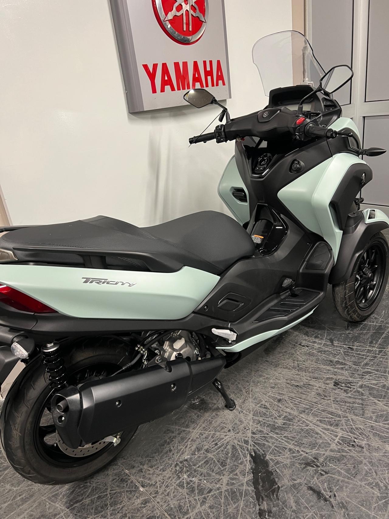 Yamaha Tricity 300