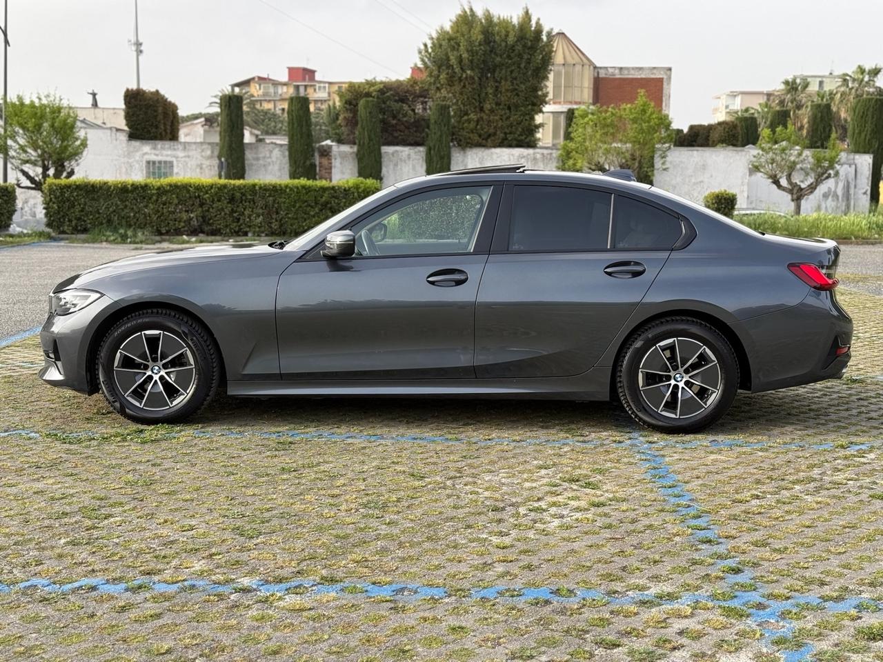 BMW 318d 2022 48V 2.0 150cv automatica