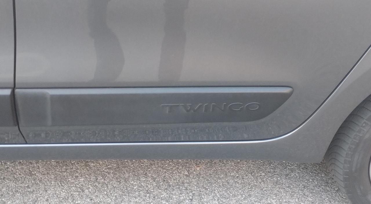 Renault Twingo SCe EDC Lovely