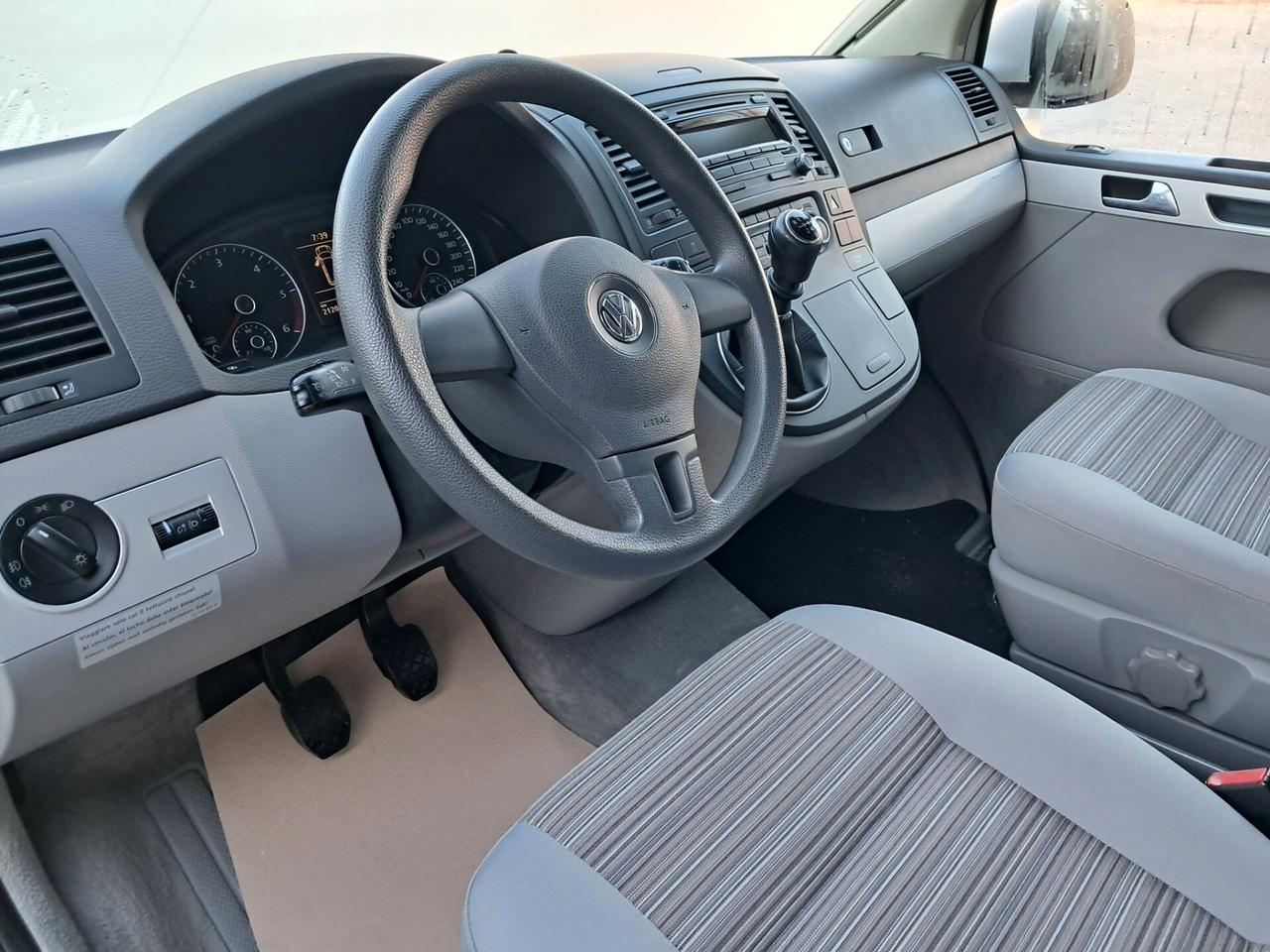 VOLKSWAGEN T5 CALIFORNIA 2.0 TDI 140 CV CONFORTLINE