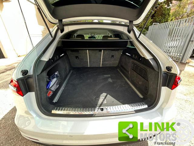 AUDI A6 Avant 40 2.0 TDI quattro ultra S tronic Business D