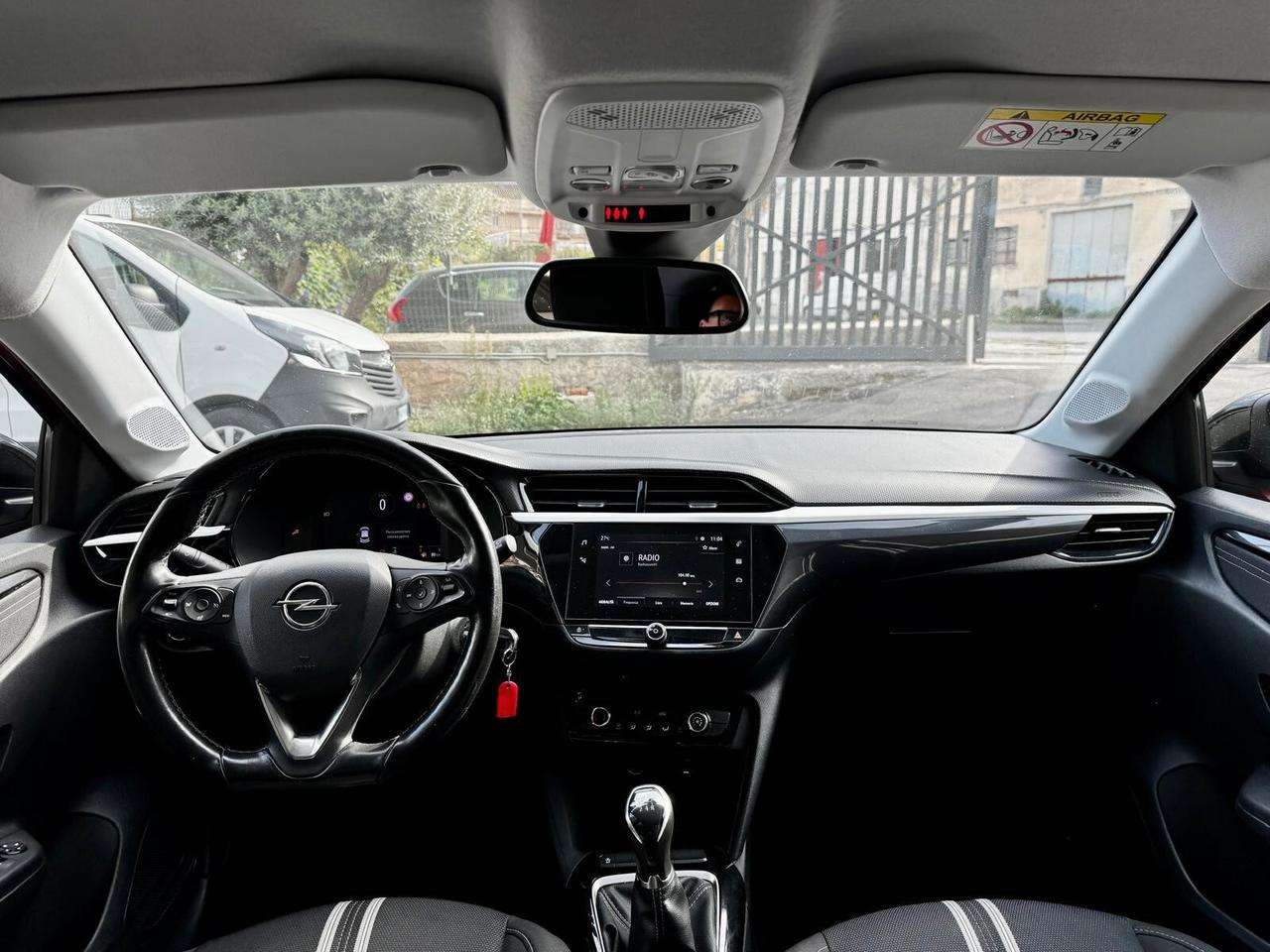 Opel Corsa 1.2 Desing Edition