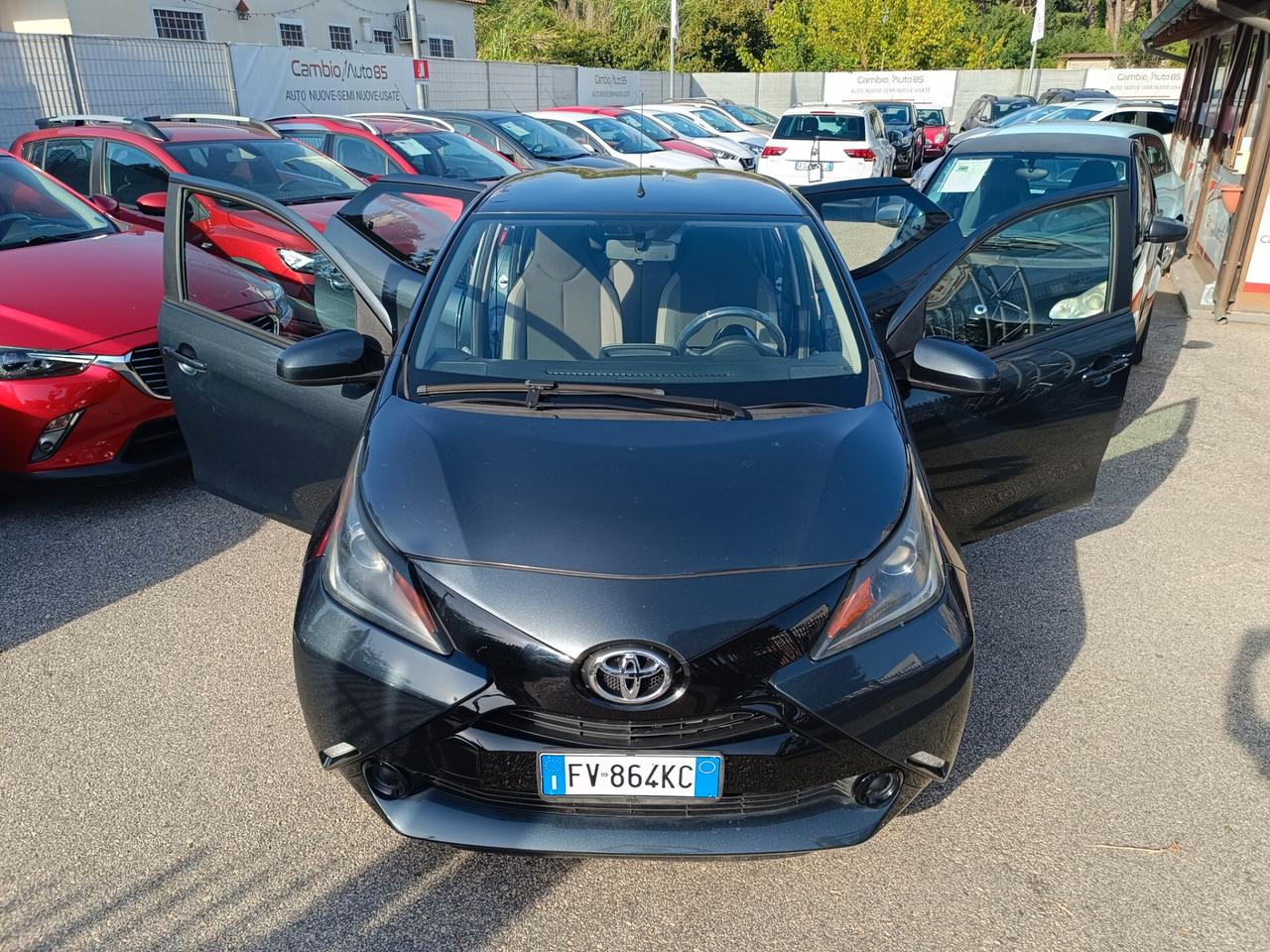 Toyota Aygo 1.0 VVT-i 69 CV 5 porte x-play
