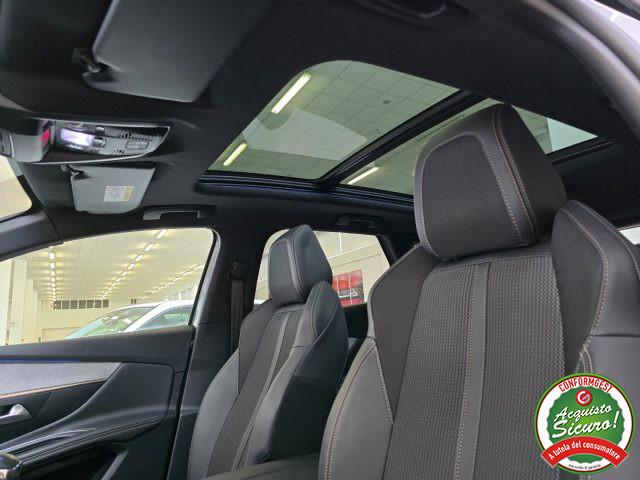 PEUGEOT 3008 PureTech Turbo 130 GT + Tetto