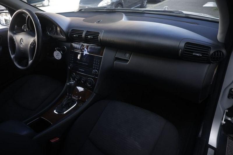 Mercedes-Benz Classe C Mercedes-Benz Classe C C 220 CDI cat S.W. Avantgarde Sport 110KW ANNO 2006