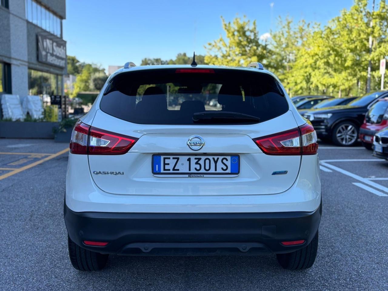 Nissan Qashqai 1.5 dCi Tekna*TETTO*360*