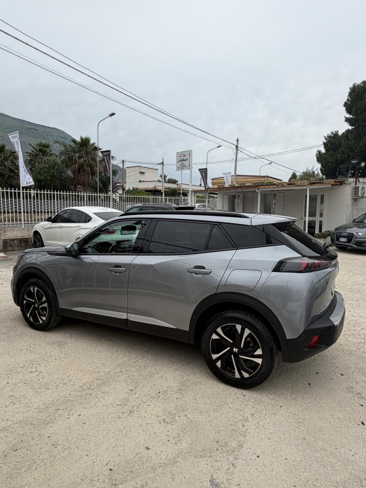 Peugeot 2008 BlueHDi 110 S&S Allure Pack