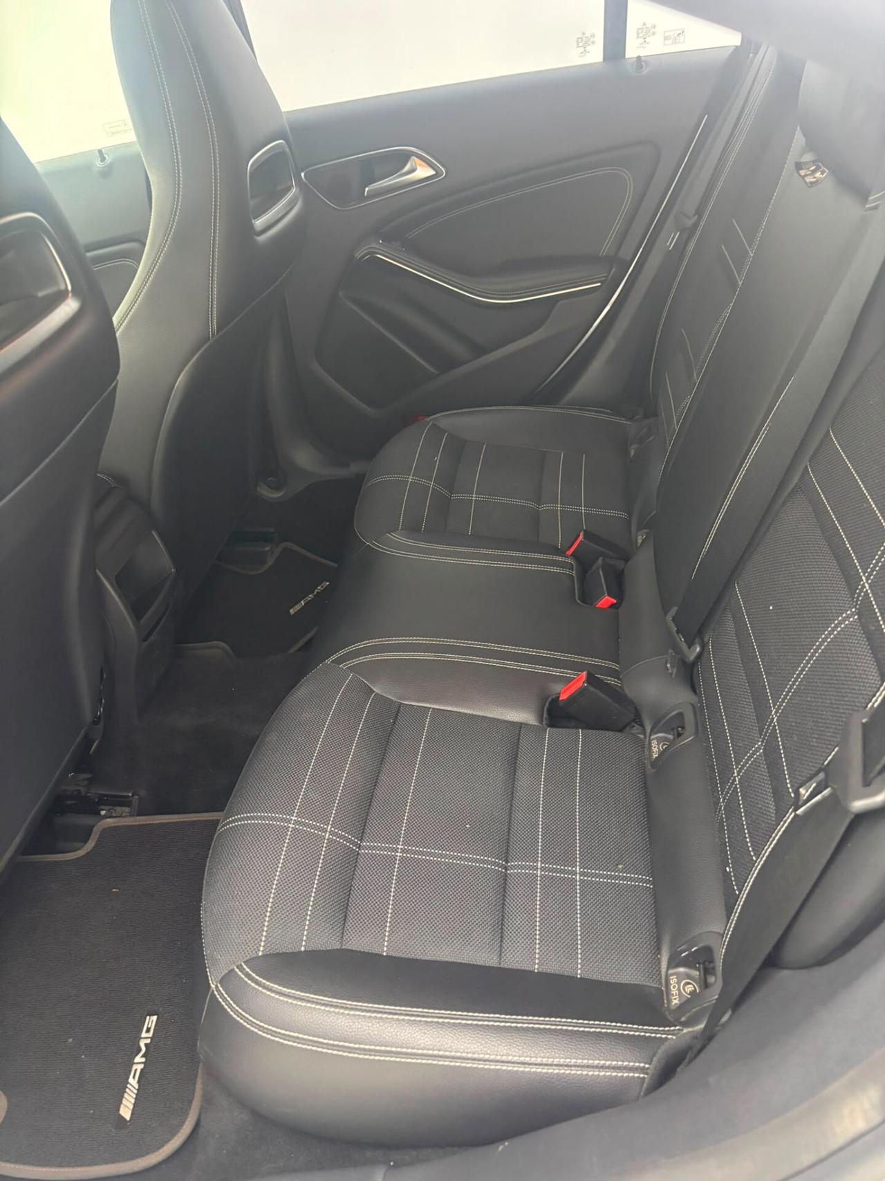 Mercedes-benz CLA 220 CDI Automatic Premium
