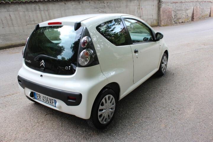 Citroen C1 1.0 IE Attraction 75.000KM CERTIFICATI 8 GOMME INVERNALI\ESTIVE CLIMATIZZATA