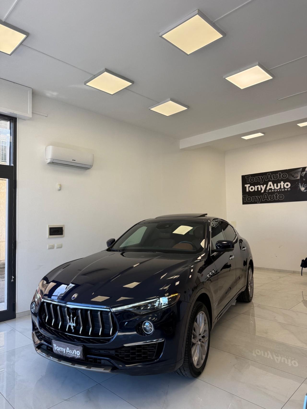 Maserati Levante Granlusso 250 auto TETTO APRIBIE APPLE CARPLAY,TELECAMERA,NAVI,KM CERTIFICATI ITALIA