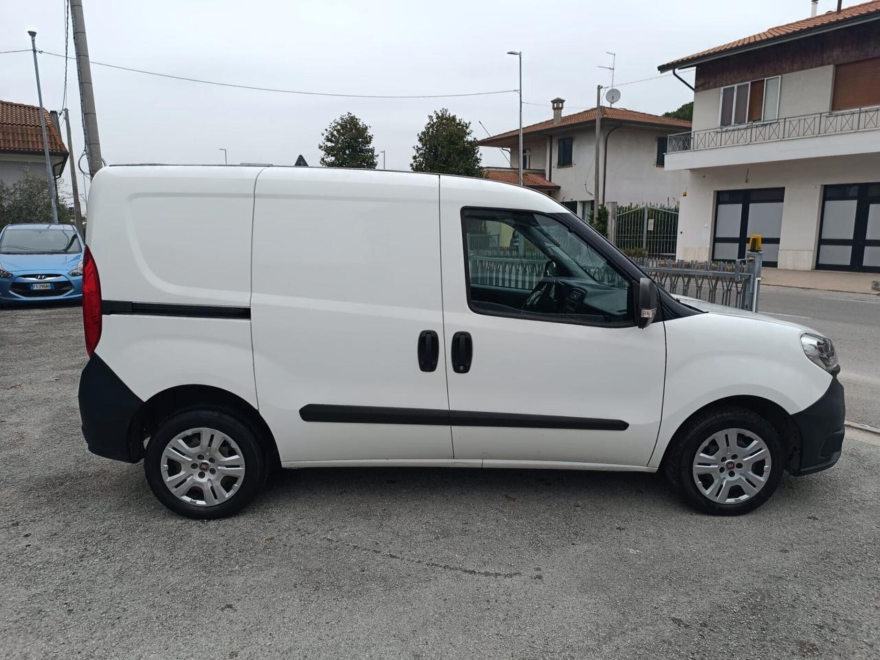 FIAT DOBLO 1.3 95 cv DIESEL (PREZZO IVA COMPRESA)