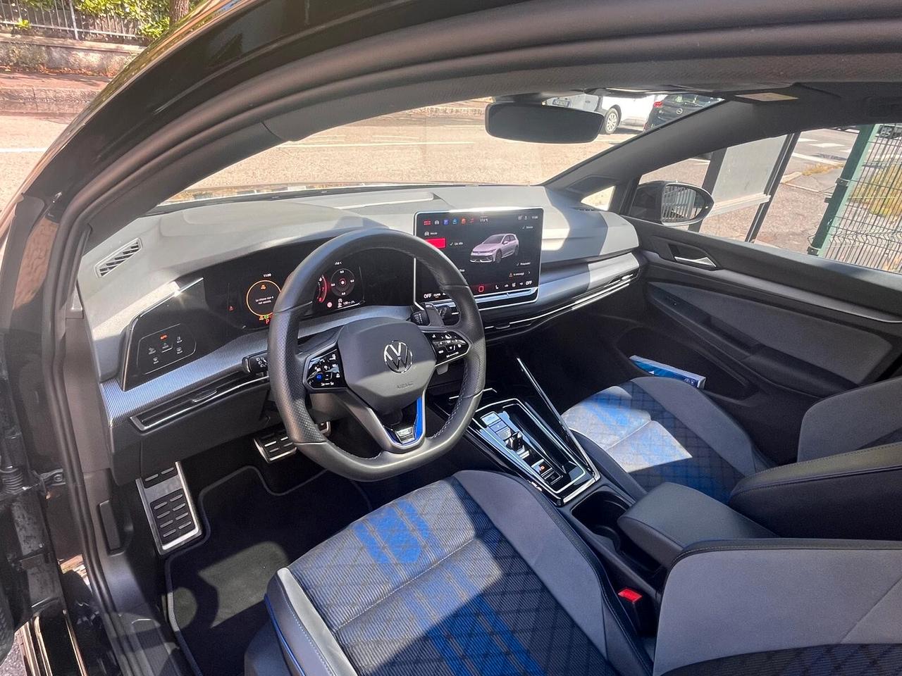 Volkswagen Golf R VIII 8.5 TETTO PERFORMANCE BLACK 2025