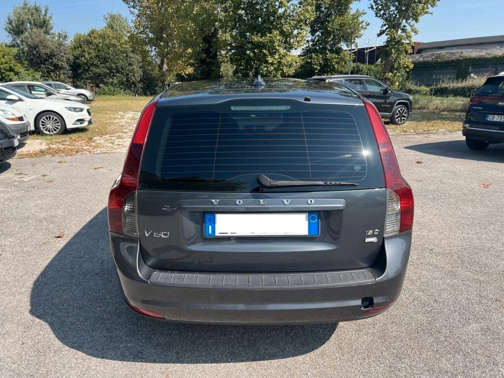 Volvo V50 D2 POLAR