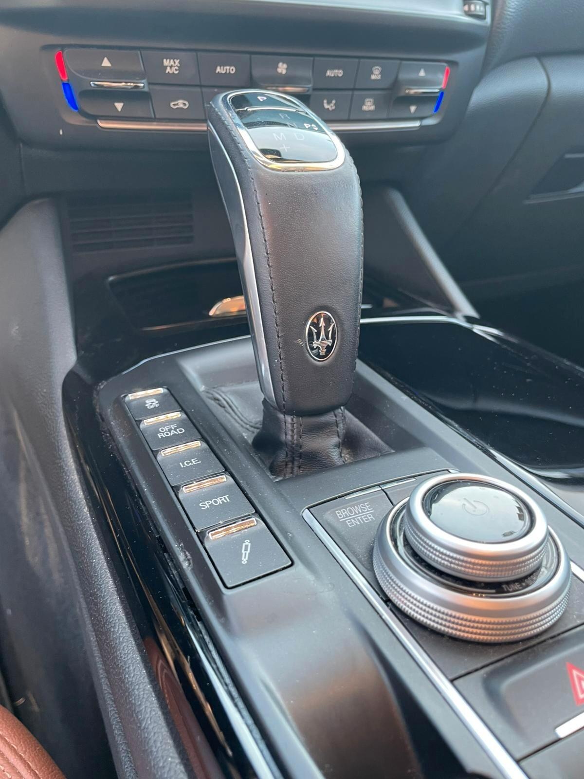 Maserati Levante V6 AWD Granlusso