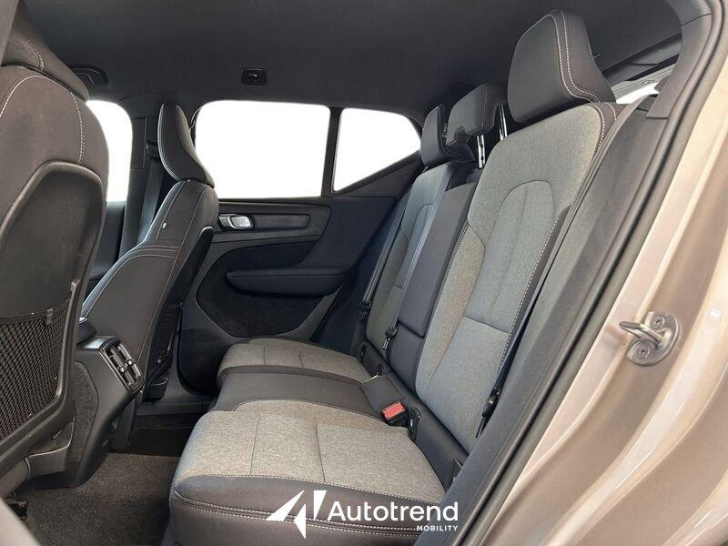 Volvo XC40 T2 129 CV Automatica NAVI LED Core