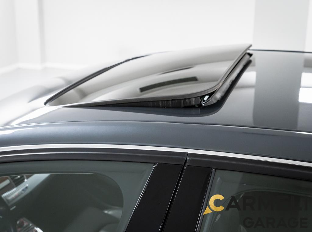 Audi A8 III 2013 L 6.3 W12 quattro tiptronic