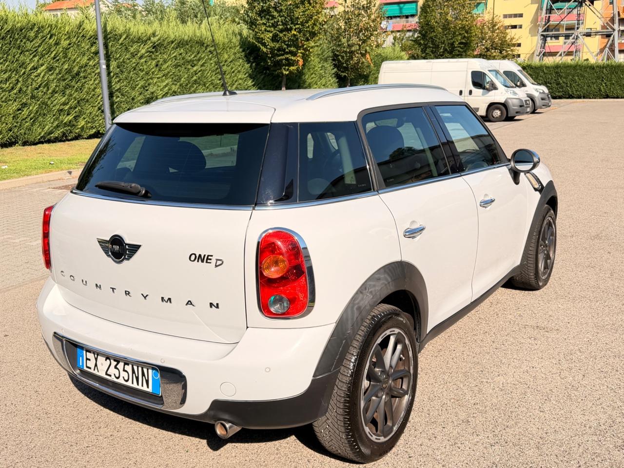 MINI COUNTYMAN 1.6D euro6 NEOPATENTATI GARANZIA