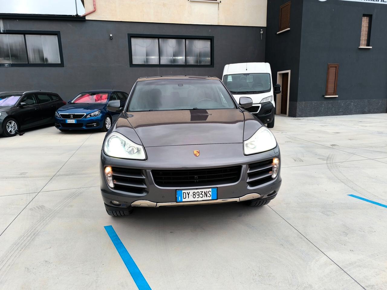 Porsche Cayenne 3.0 Diesel 240cv