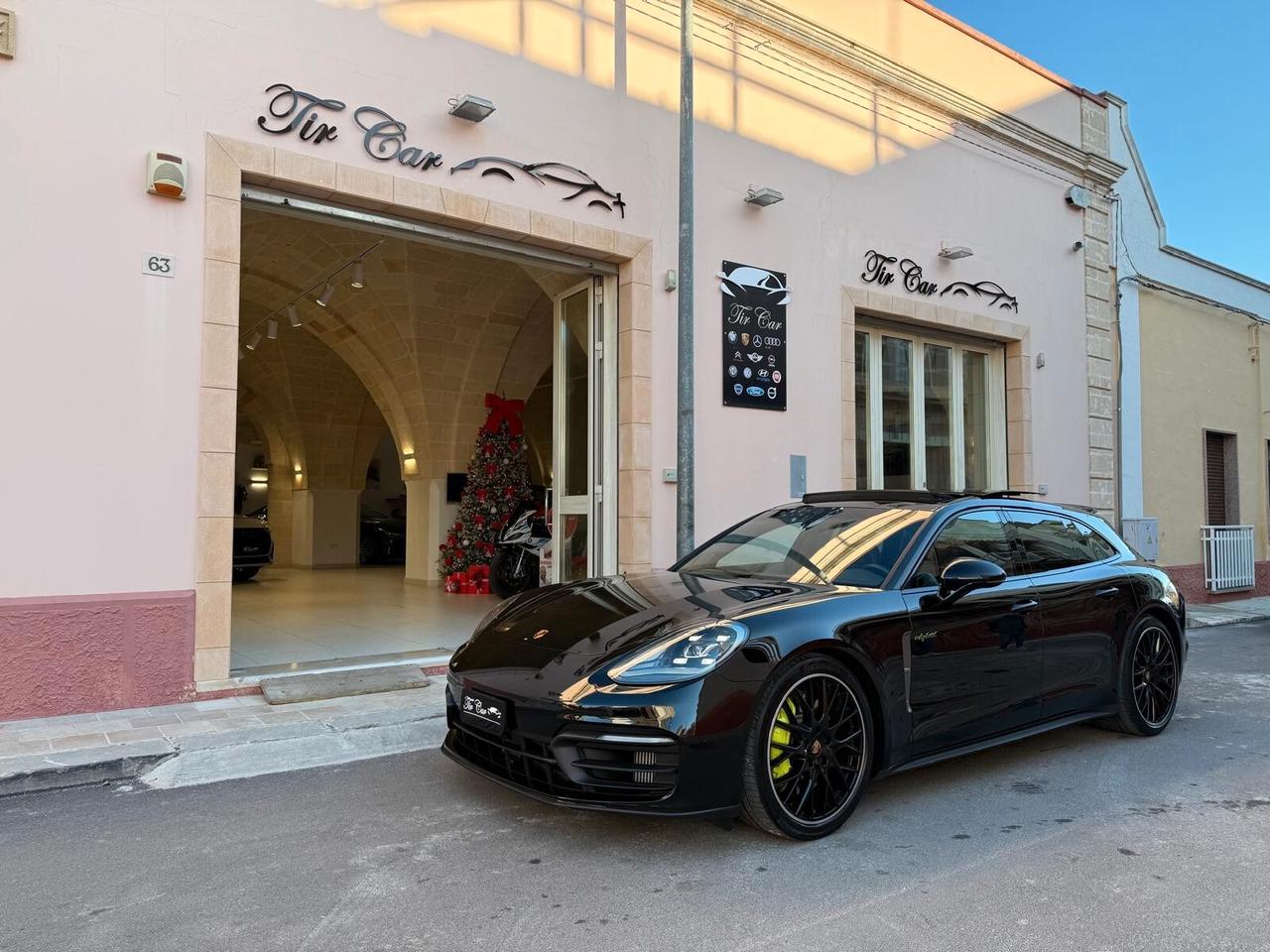 PORSCHE PANAMERA 4 E-HYBRID SPORT TURISMO 2.9 330CV TETTO PELLE CAM ANNO 2023