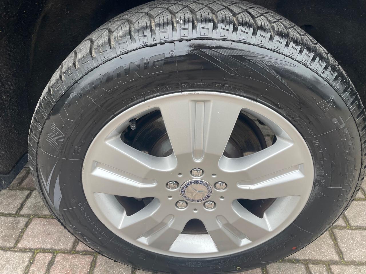 Mercedes-benz ML 300 CDI BlueEFFICIENCY