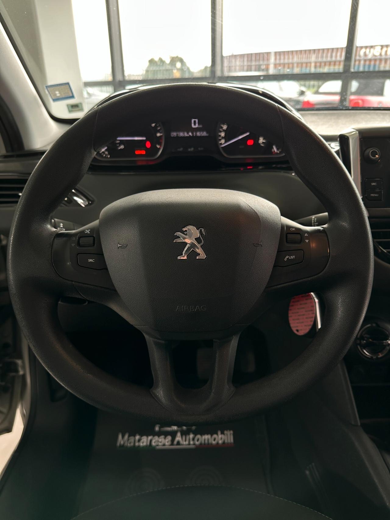 Peugeot 208 1.2 82cv NEOPATENTATO Sensori Finanziabile