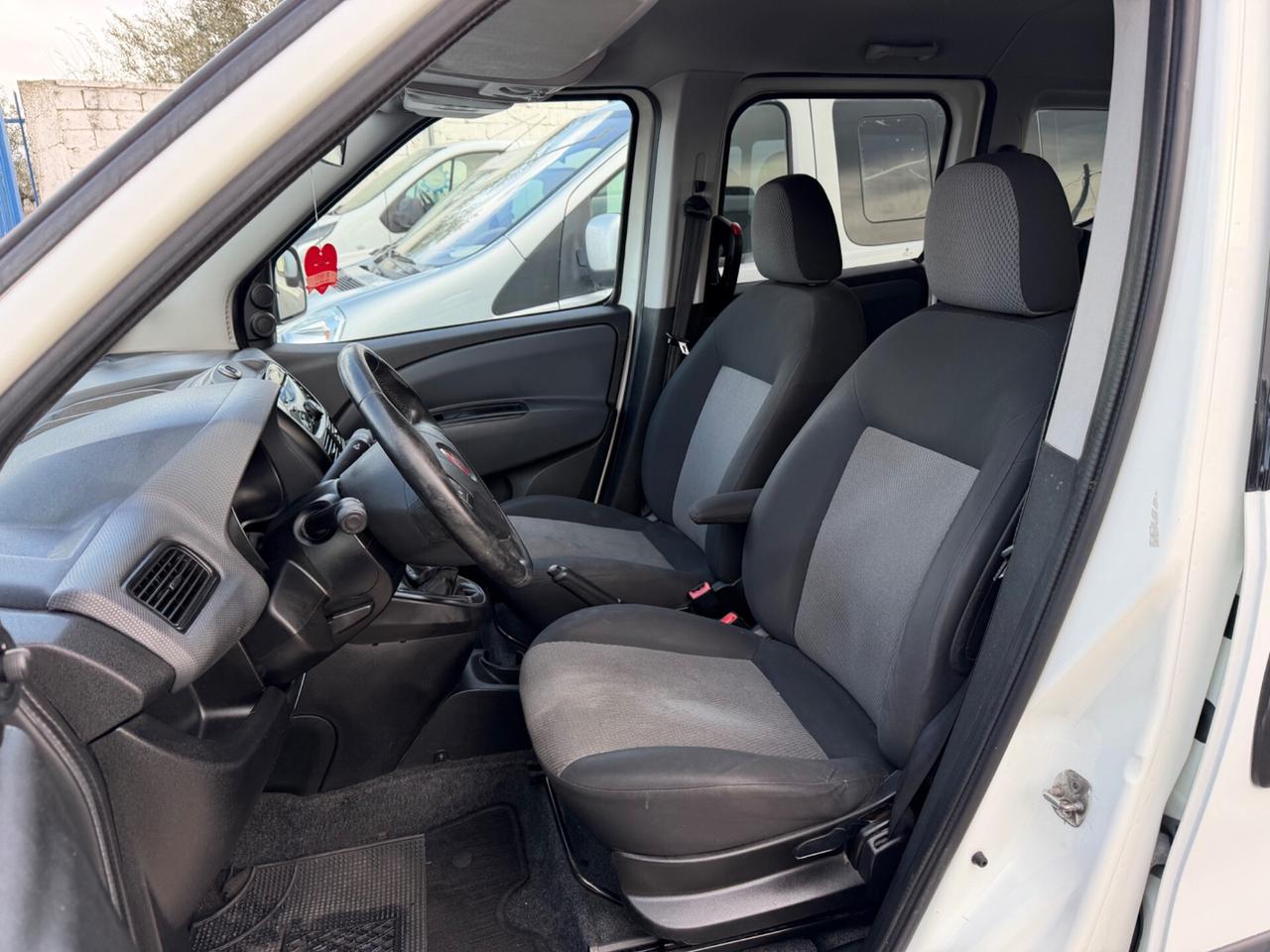 Fiat Doblò 1.4 T-Jet Emotion Metano “NUOVISSIMO”